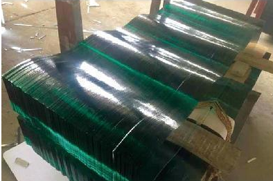 Glass Cutting Machine With Automatic Glass Loading